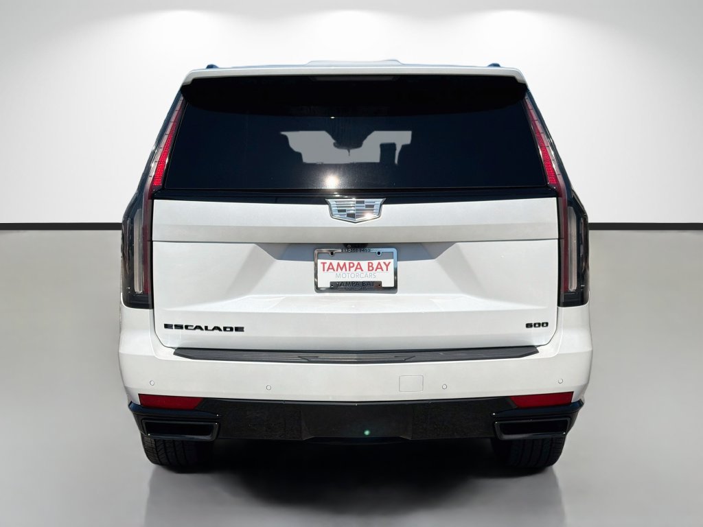 Used 2023 Cadillac Escalade ESV Sport Platinum w/ LPO, ONYX Package AWD/4WD image 4