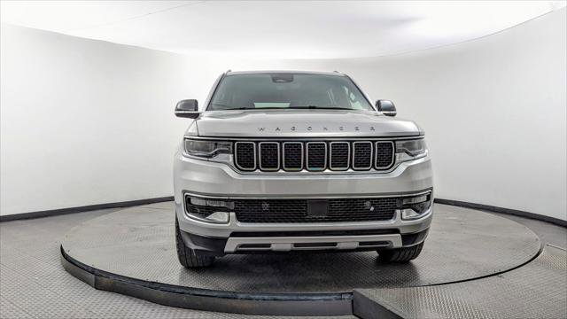 Used 2024 Jeep Wagoneer L Series II RWD image 12