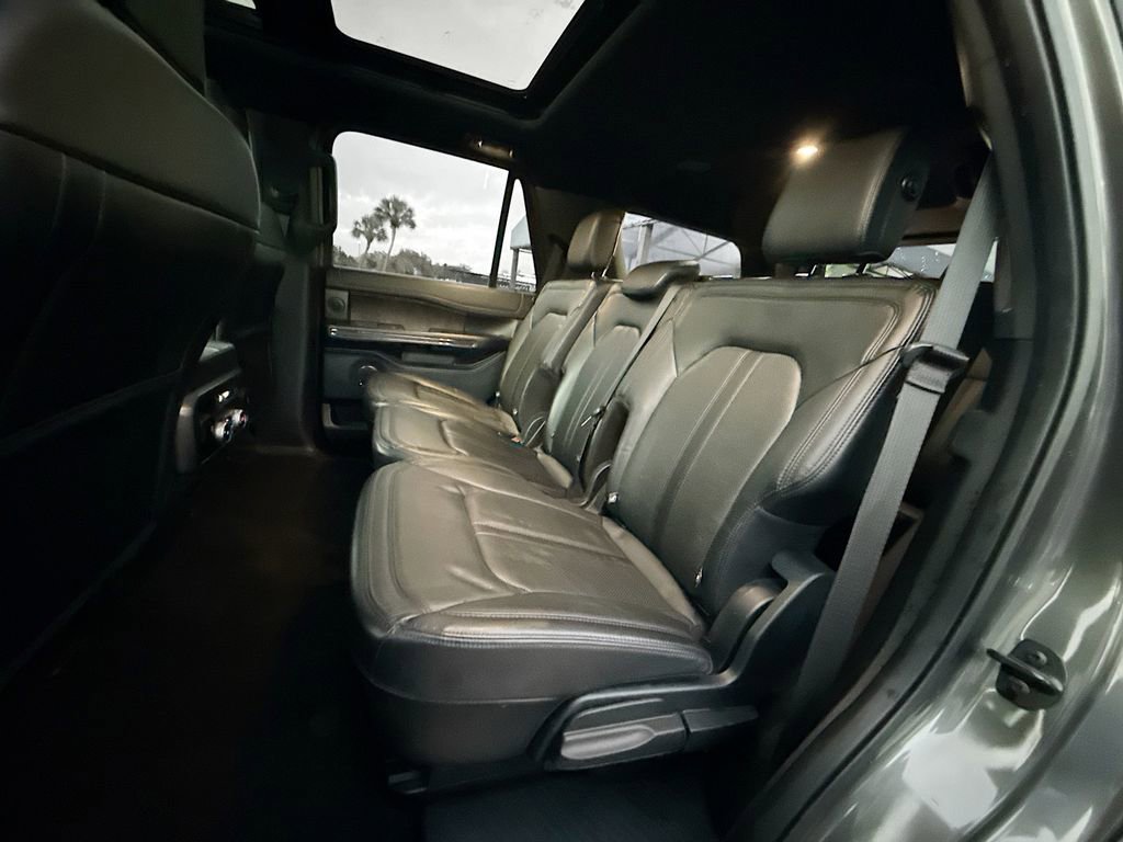 Used 2020 Ford Expedition Limited RWD image 27