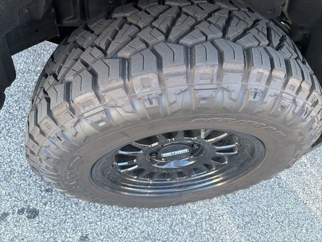 Used 2025 Toyota Tacoma TRD Off-Road image 19