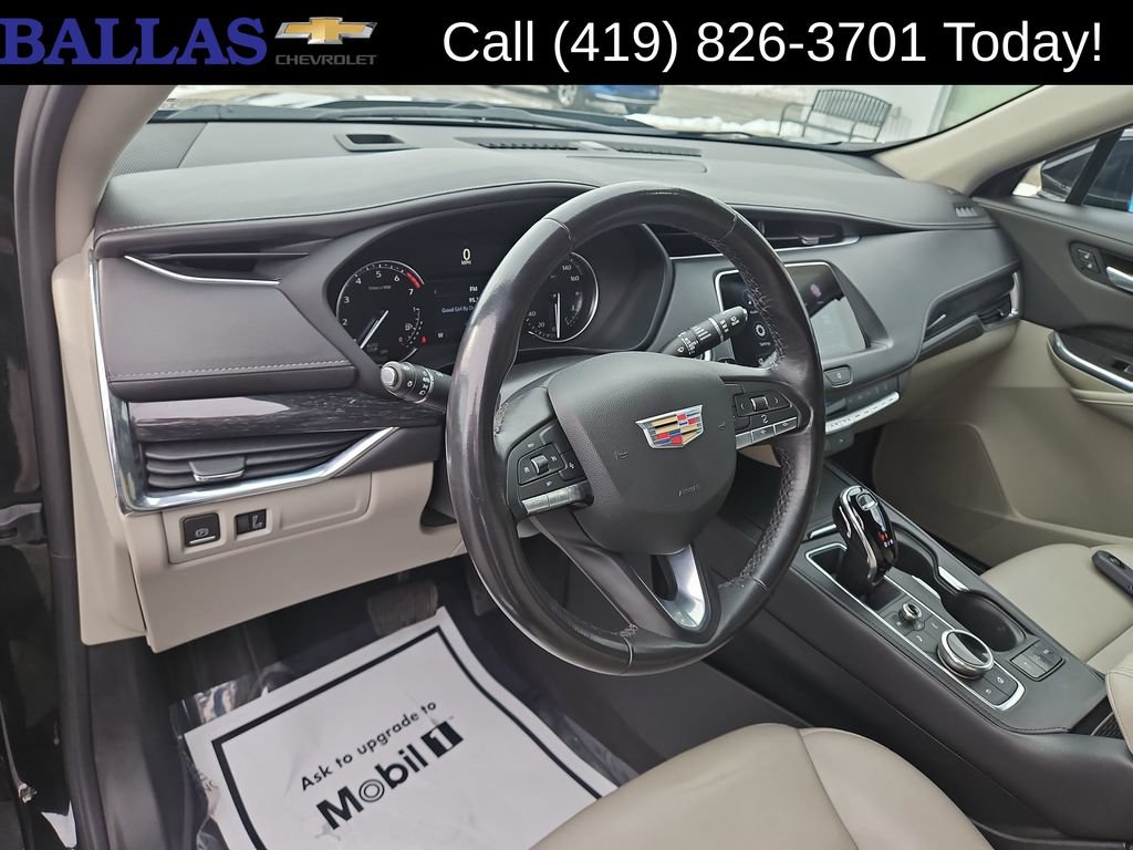 Certified 2023 Cadillac XT4 Premium Luxury AWD/4WD image 10