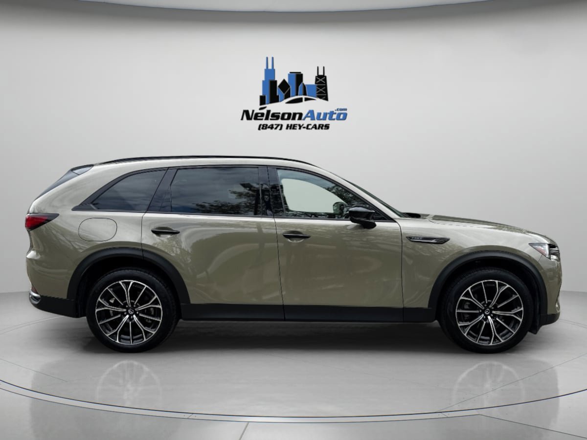 Used 2025 MAZDA CX-70 Plug-In Hybrid w/ Premium Plus AWD/4WD image 3