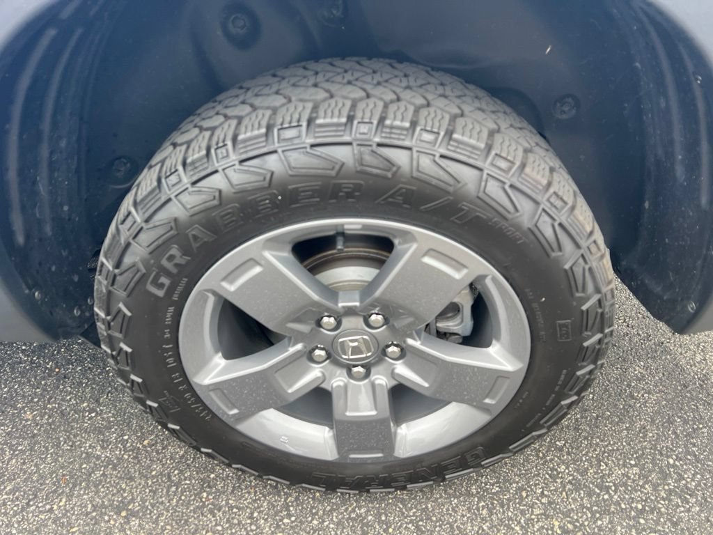 Used 2025 Honda Ridgeline TrailSport image 18