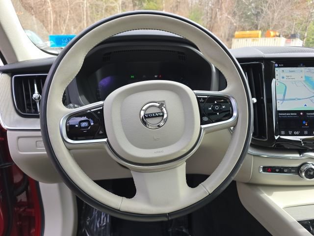 Certified 2023 Volvo XC60 B5 Plus w/ Climate Package AWD/4WD image 30
