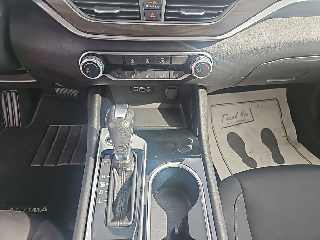 Used 2024 Nissan Altima 2.5 SV image 23