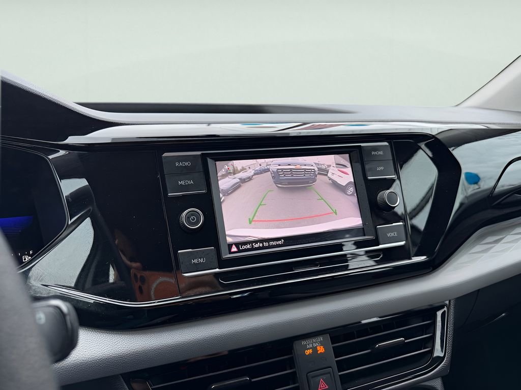 Used 2022 Volkswagen Taos S image 25