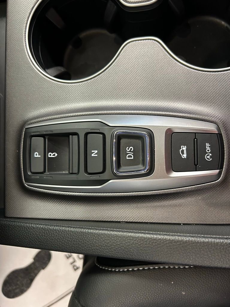 Used 2025 Honda Ridgeline RTL image 14