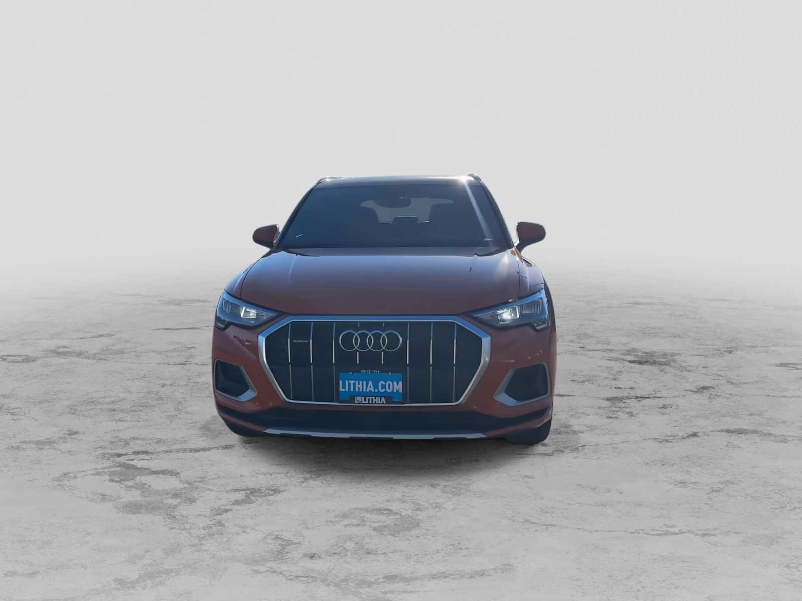 Used 2021 Audi Q3 2.0T Premium image 3