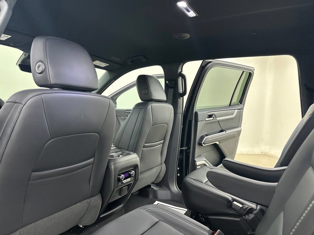 New 2026 GMC Acadia Elevation w/ Elevation Premium Package AWD/4WD image 35