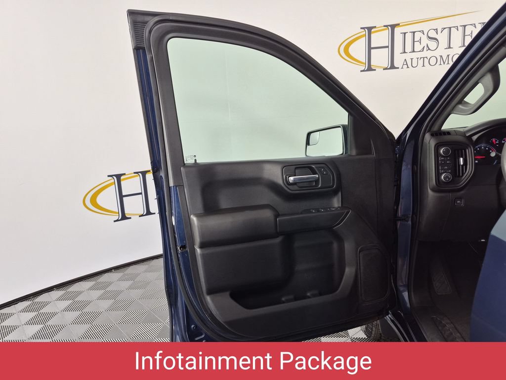 Certified 2020 Chevrolet Silverado 1500 Custom w/ Custom Value Package AWD/4WD image 13