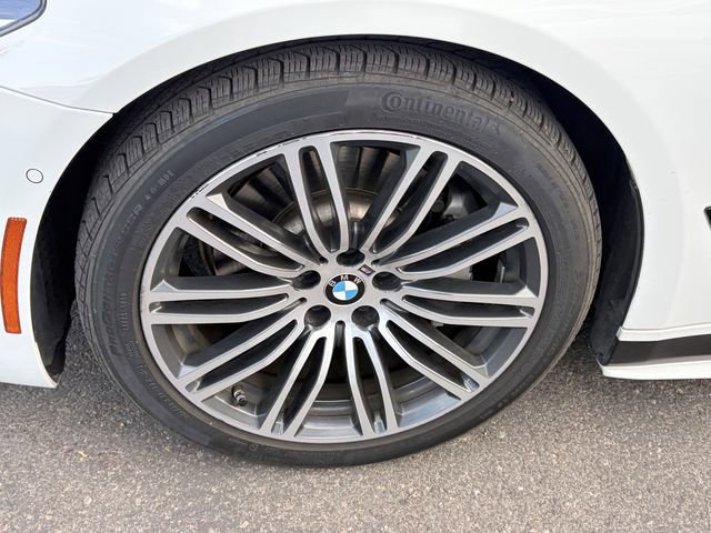 Used 2018 BMW 540i image 4