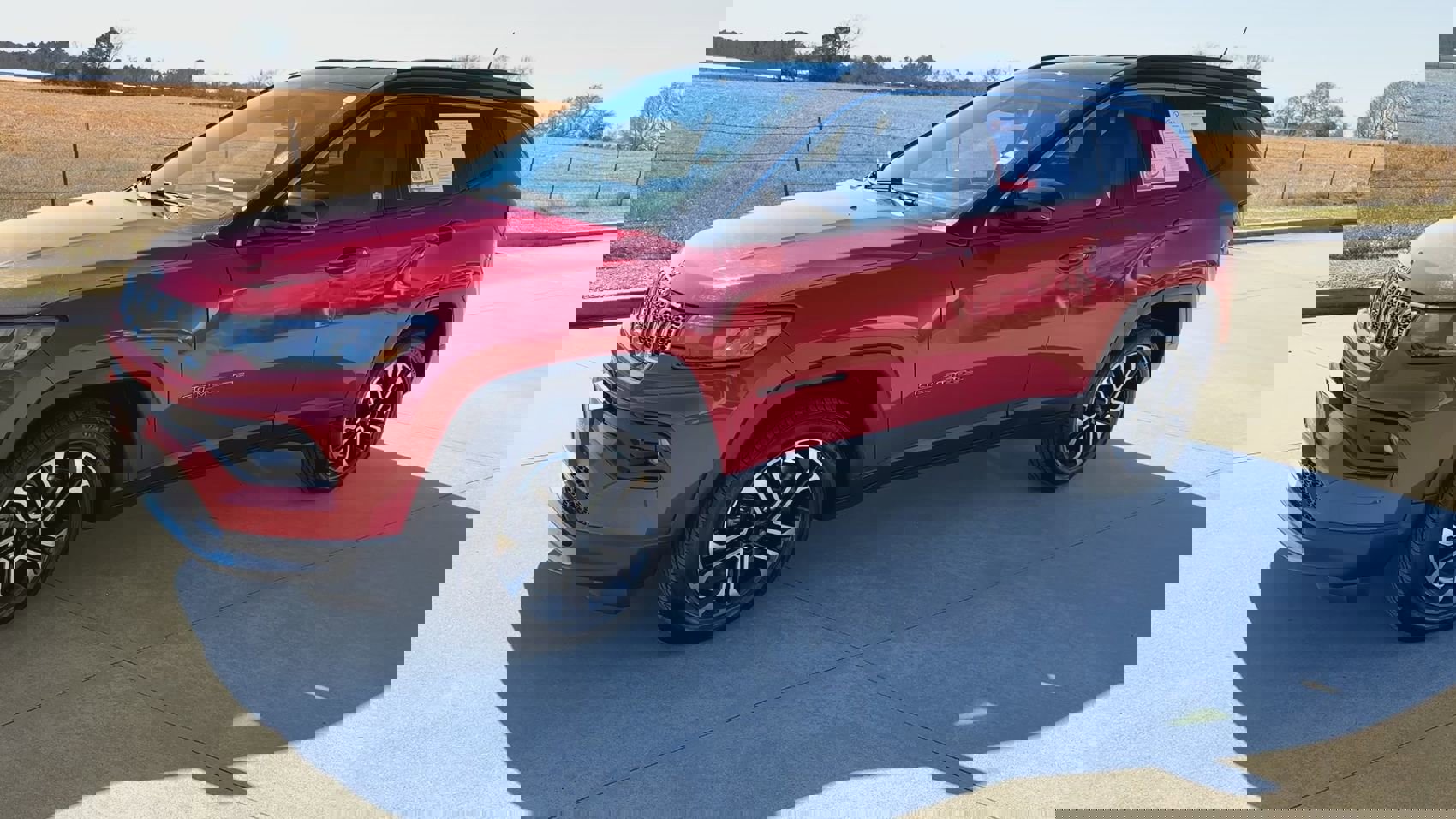 Used 2023 Jeep Compass Limited image 5