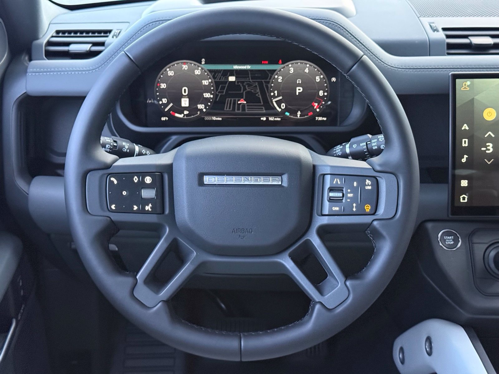 New 2026 Land Rover Defender 110 X-Dynamic SE AWD/4WD image 29