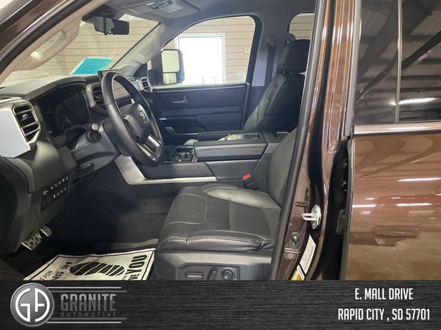 Used 2023 Toyota Tundra Limited image 11