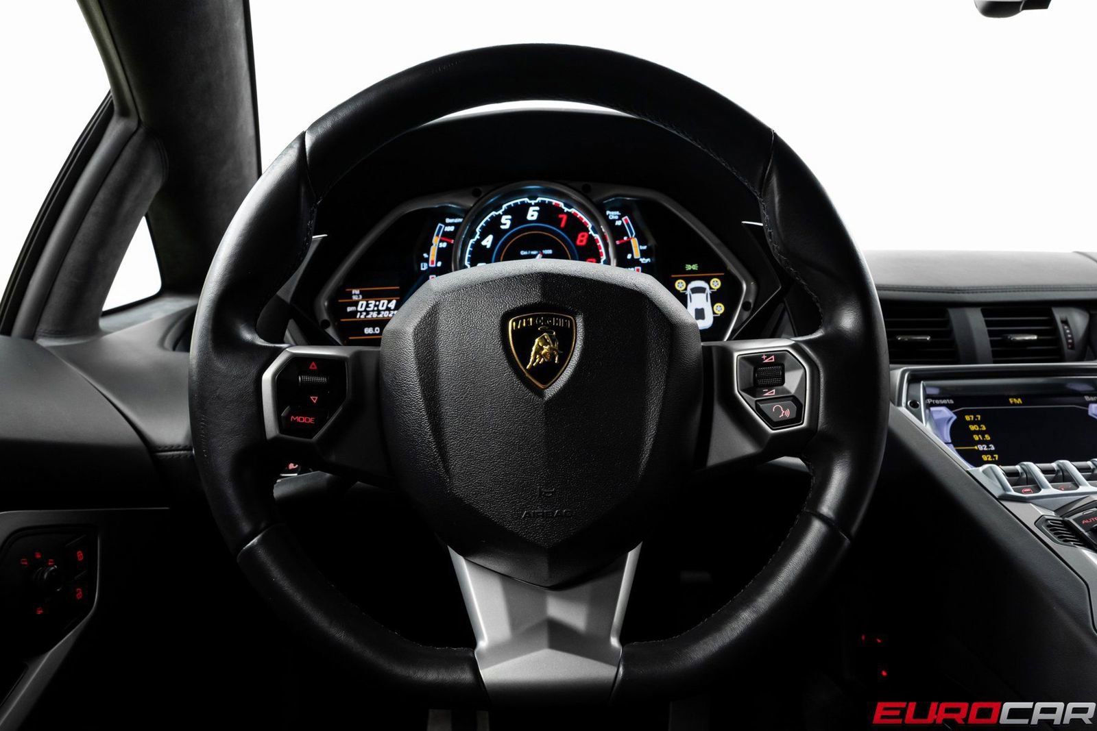 Used 2015 Lamborghini Aventador LP 700-4 image 27