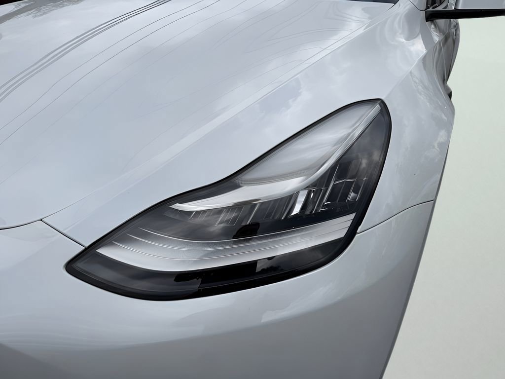 Used 2023 Tesla Model Y Long Range AWD/4WD image 10