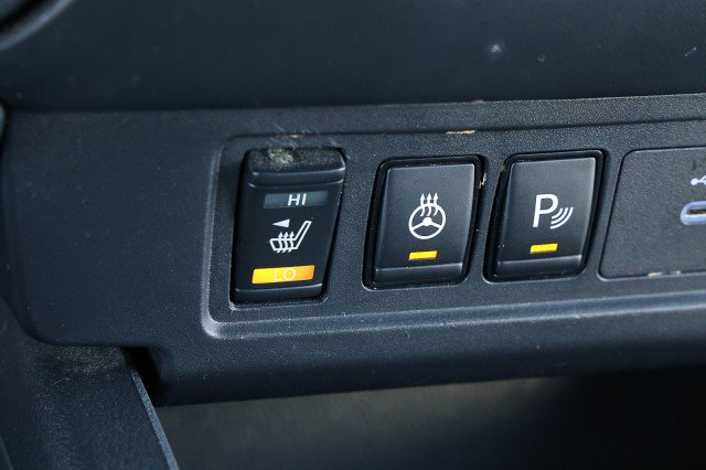 Used 2022 Nissan Frontier SV image 21