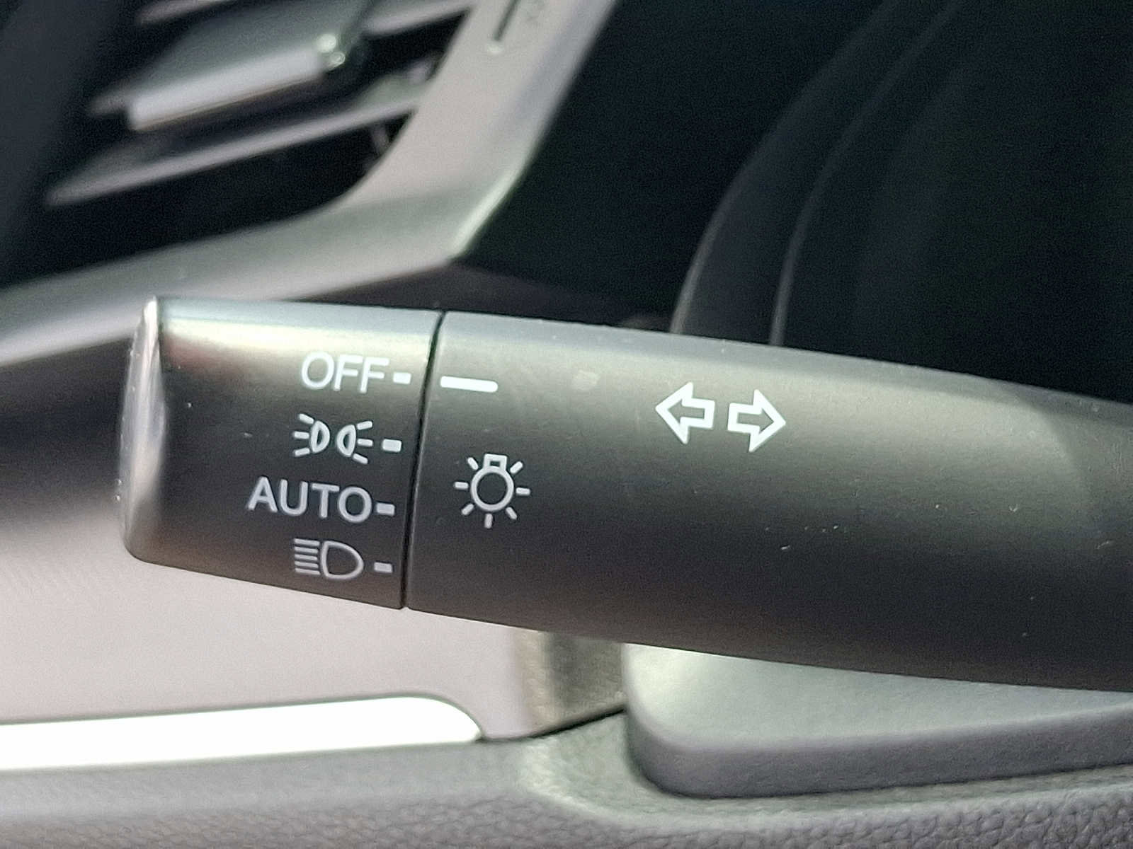 Used 2020 Honda Civic LX image 24