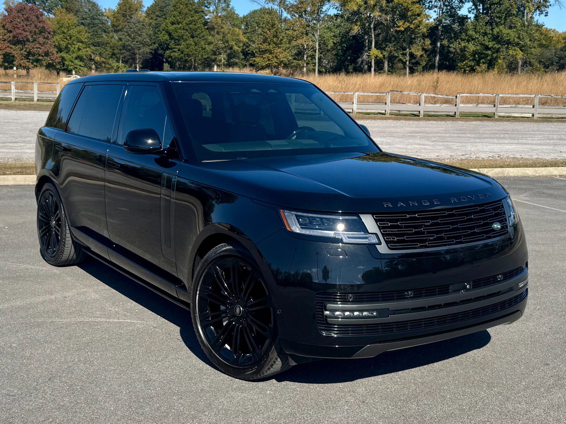 Used 2024 Land Rover Range Rover Long Wheelbase SE