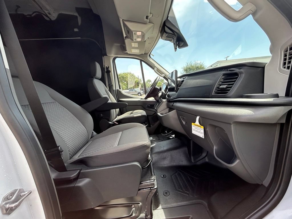 New 2026 Ford Transit 250 148 High Roof w/ Load Area Protection Package RWD image 20