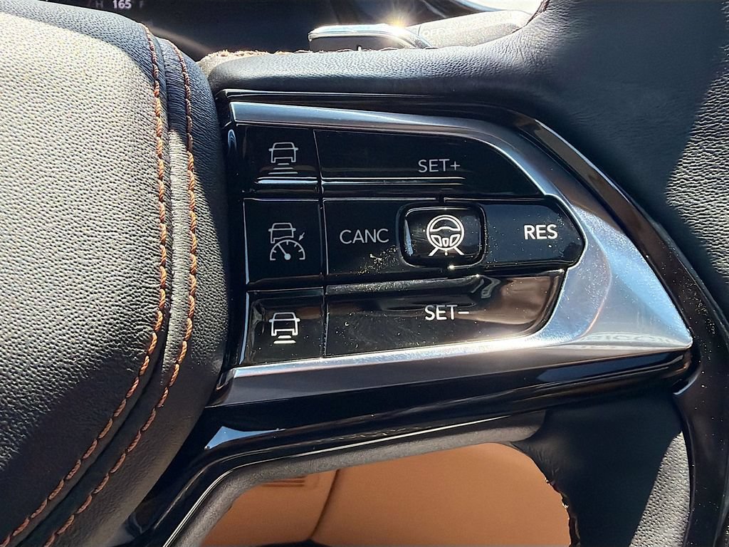 New 2026 Jeep Grand Cherokee Summit AWD/4WD image 40