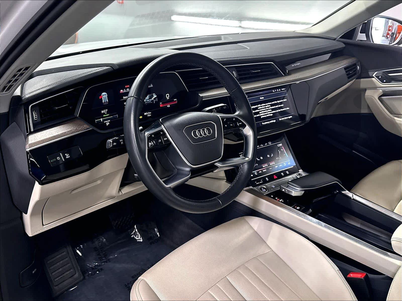 Used 2024 Audi Q8 e-tron Premium Plus AWD/4WD image 18