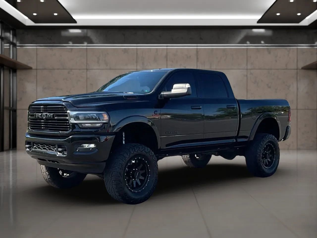 Used 2020 RAM 2500 Laramie image 1