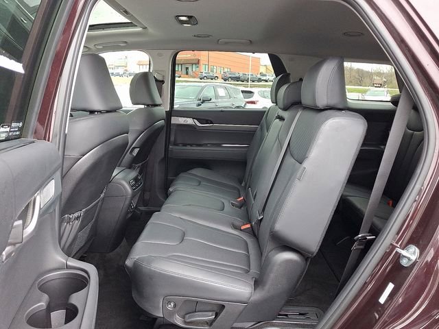 Used 2023 Hyundai Palisade SEL AWD/4WD image 10