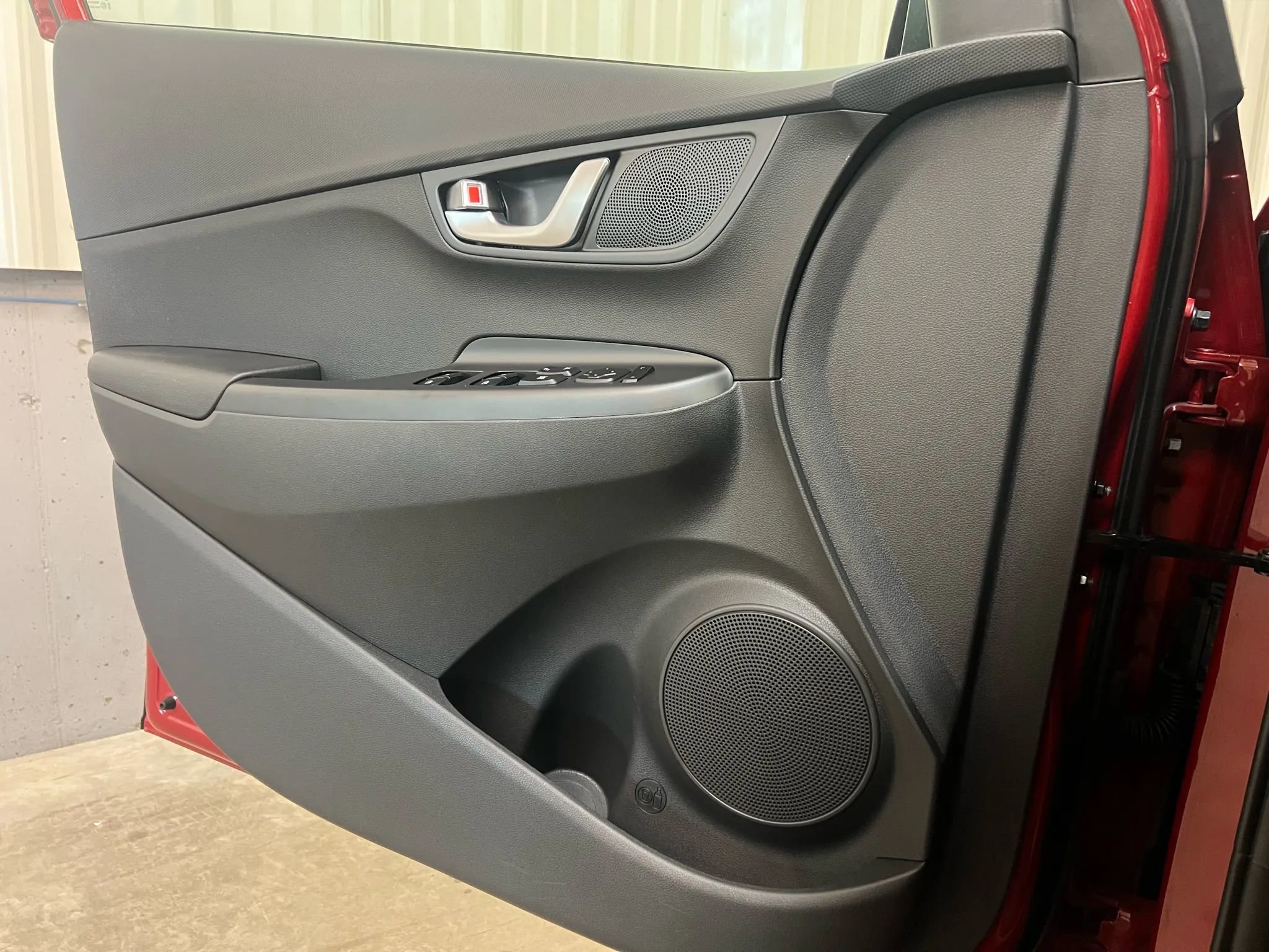 Used 2022 Hyundai Kona SEL w/ Convenience Package image 29