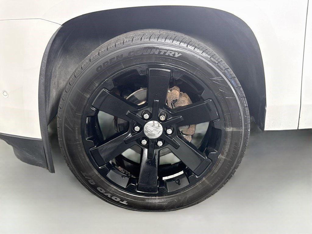 Used 2019 Cadillac Escalade Platinum AWD/4WD image 37