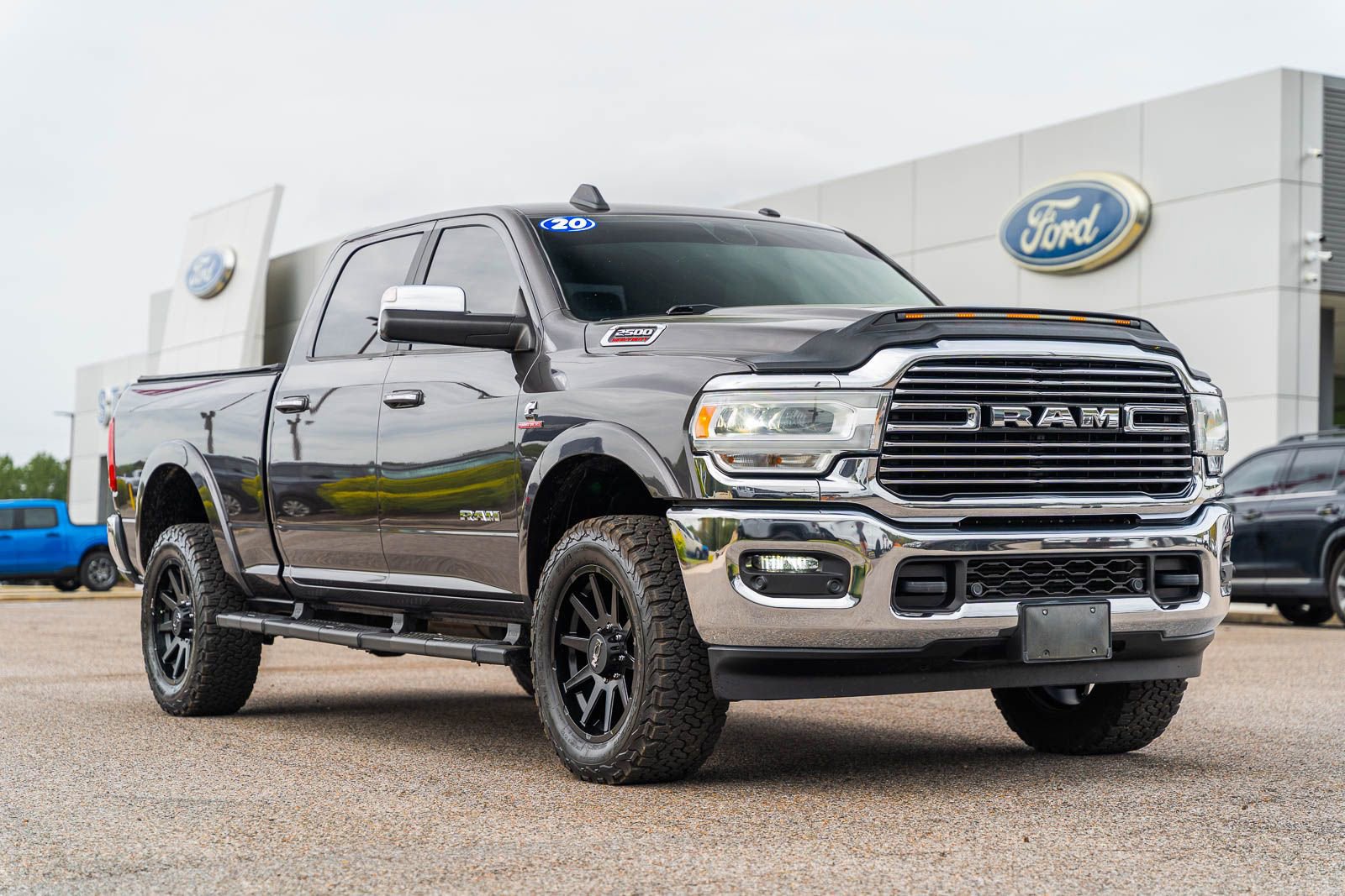 Used 2020 RAM 2500 Laramie video 1