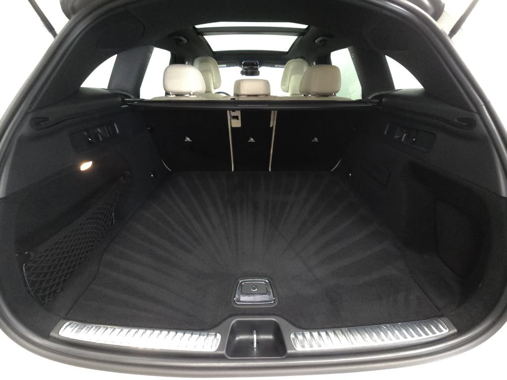 Certified 2026 Mercedes-Benz GLC 300 4MATIC image 27