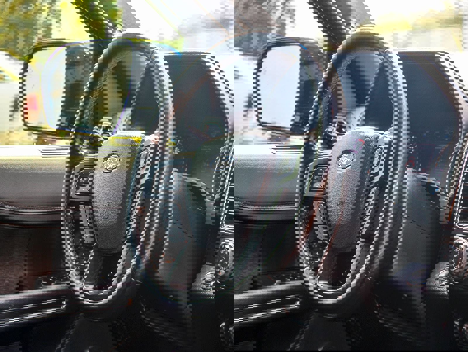 Used 2019 Ford Expedition Limited w/ Equipment Group 302A image 14