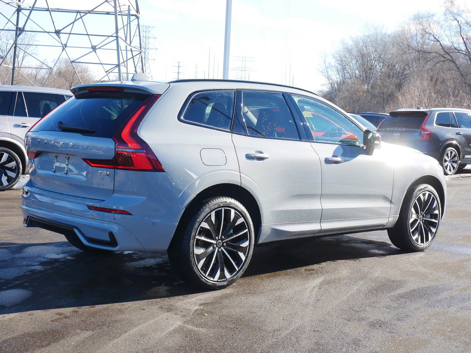 New 2026 Volvo XC60 T8 Ultra w/ Protection Package Premier image 3