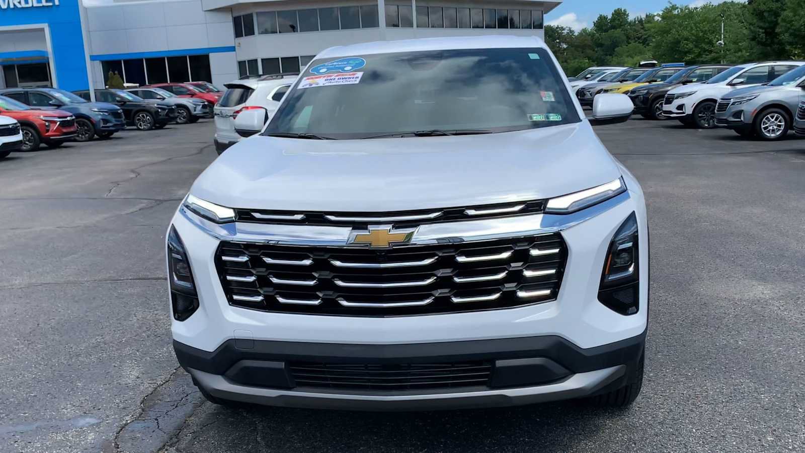 Certified 2026 Chevrolet Equinox LT w/ Convenience Package II AWD/4WD image 3