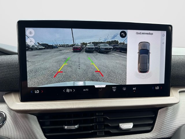 New 2027 Ford Explorer Active RWD image 26