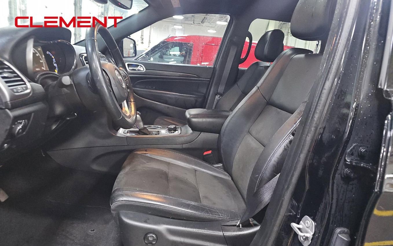 Used 2022 Jeep Grand Cherokee Laredo X image 11