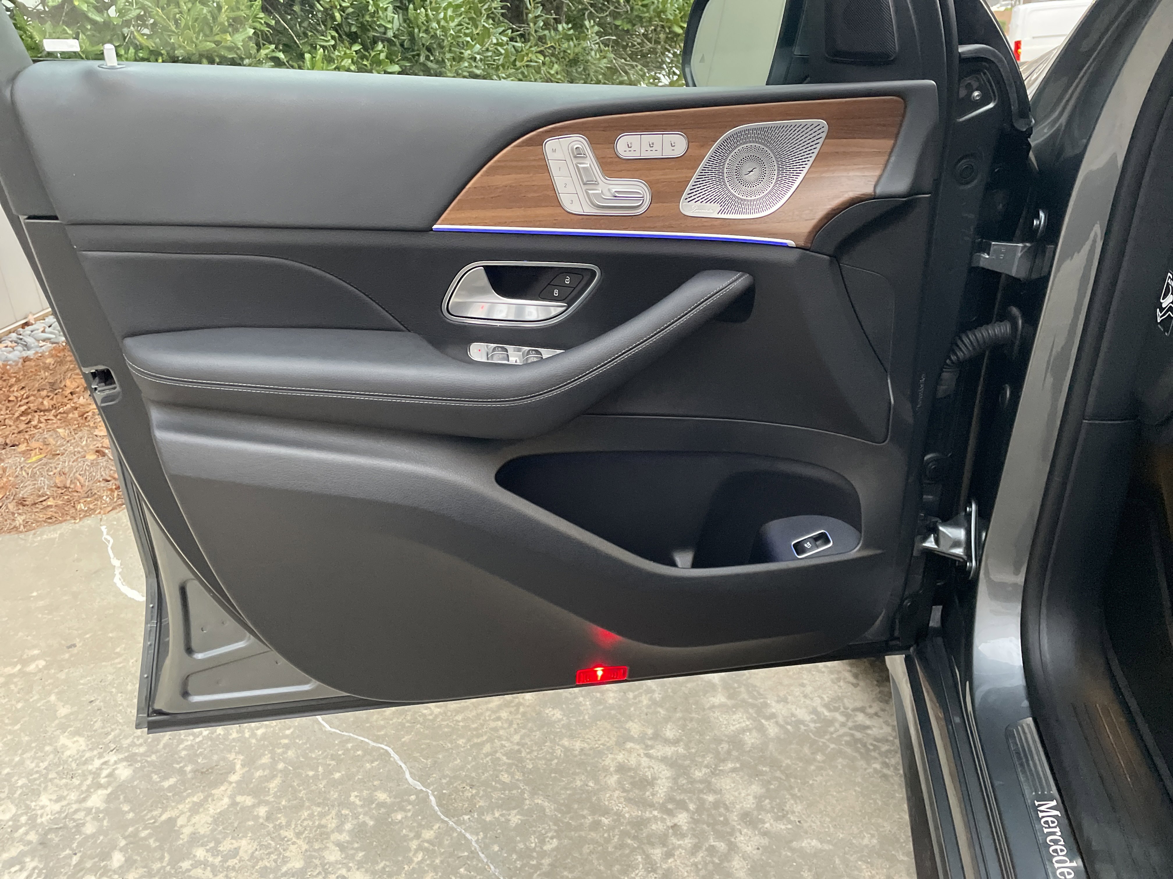 Certified 2024 Mercedes-Benz GLS 450 4MATIC image 19