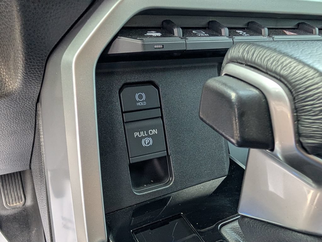 Used 2025 Toyota Tundra Platinum AWD/4WD image 20