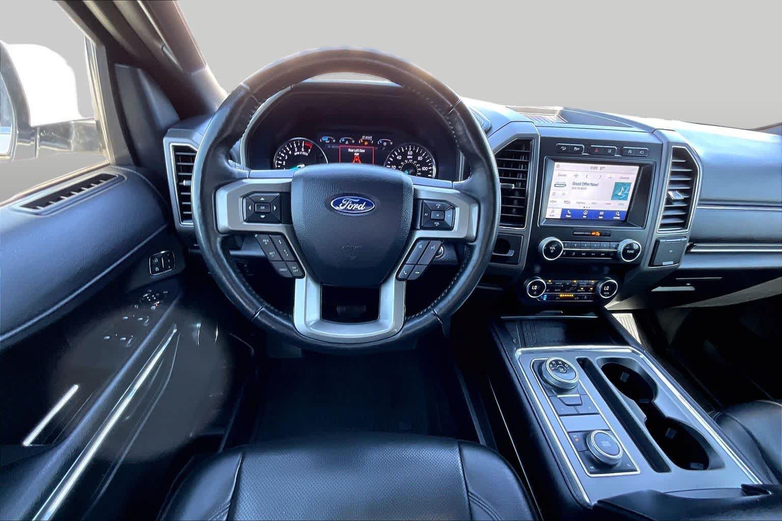 Used 2021 Ford Expedition XLT AWD/4WD image 6