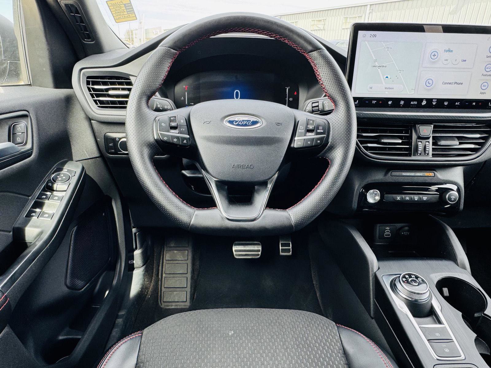 Used 2024 Ford Escape ST-Line w/ Tech Pack #1 image 19