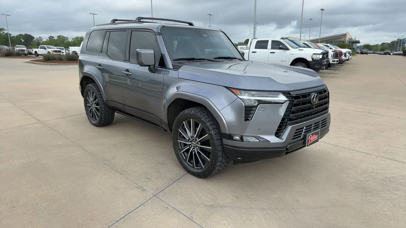 Used 2025 Lexus GX 550 w/ Cold Area Package AWD/4WD image 3