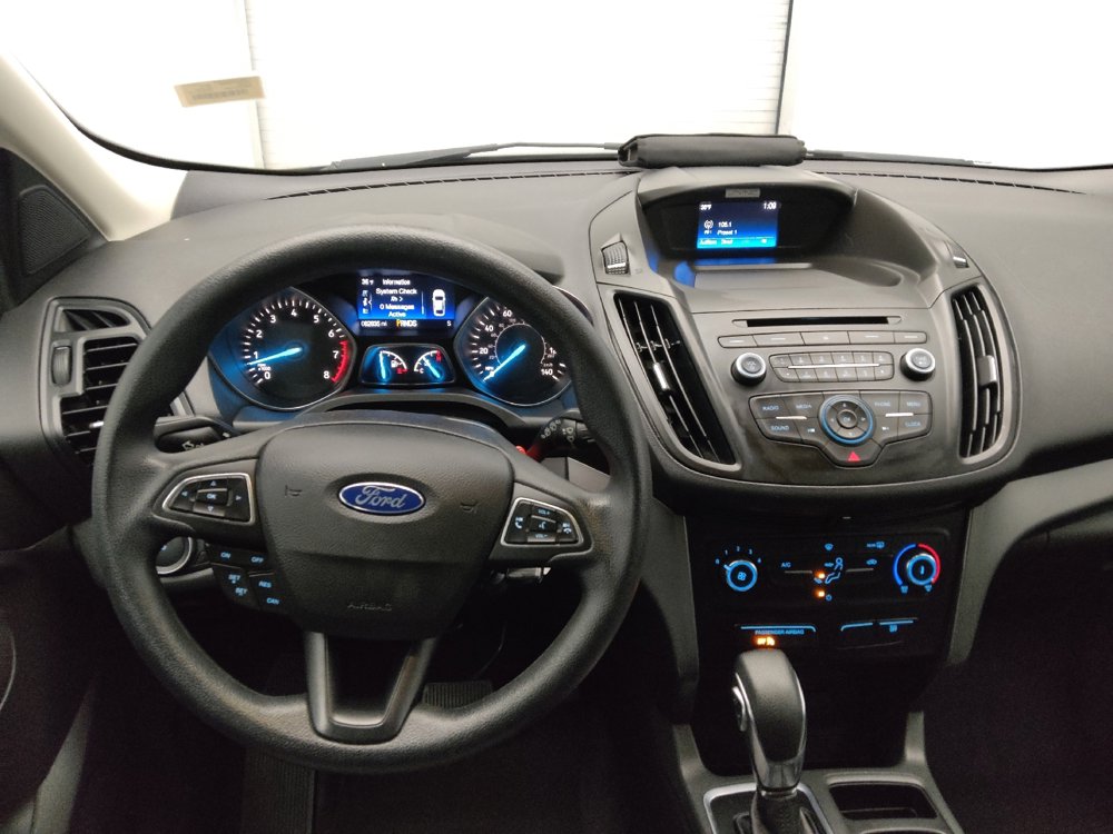 Used 2017 Ford Escape S image 22
