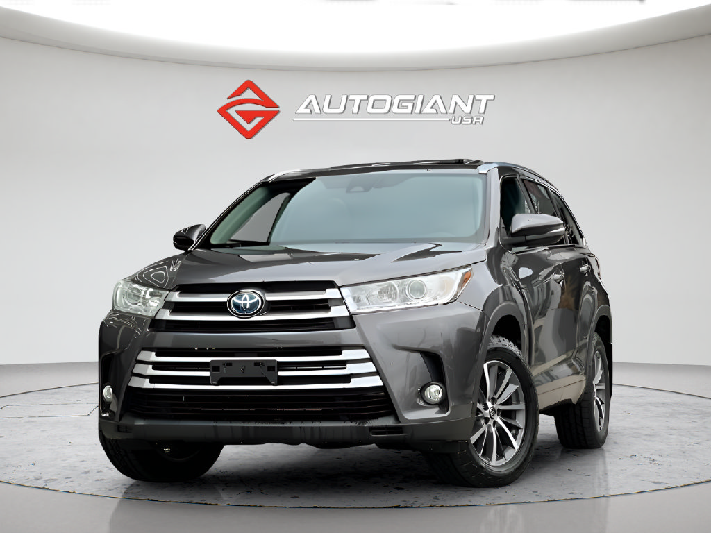 Used 2018 Toyota Highlander XLE AWD/4WD image 12