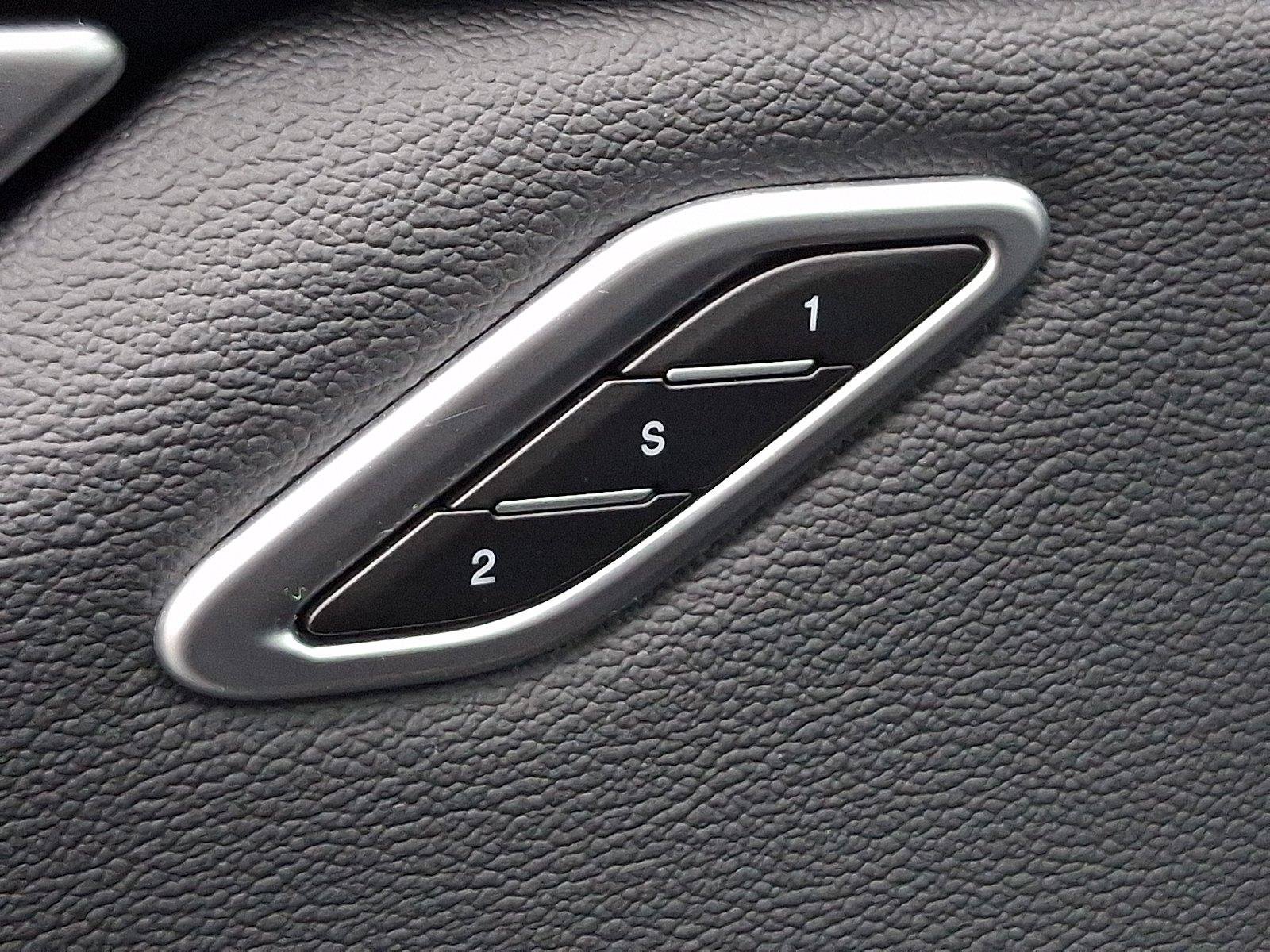 Used 2023 Maserati Ghibli Modena Q4 AWD/4WD image 25