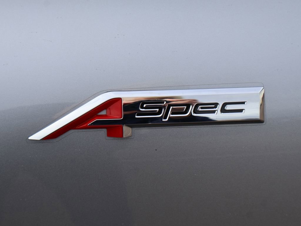 Used 2025 Acura MDX A-Spec image 4