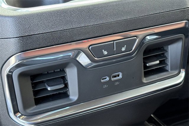 New 2026 GMC Sierra 1500 Denali Ultimate w/ LPO, Black Badging Package image 14