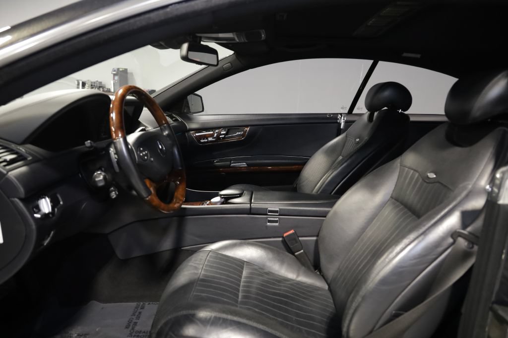 Used 2013 Mercedes-Benz CL 550 4MATIC image 16