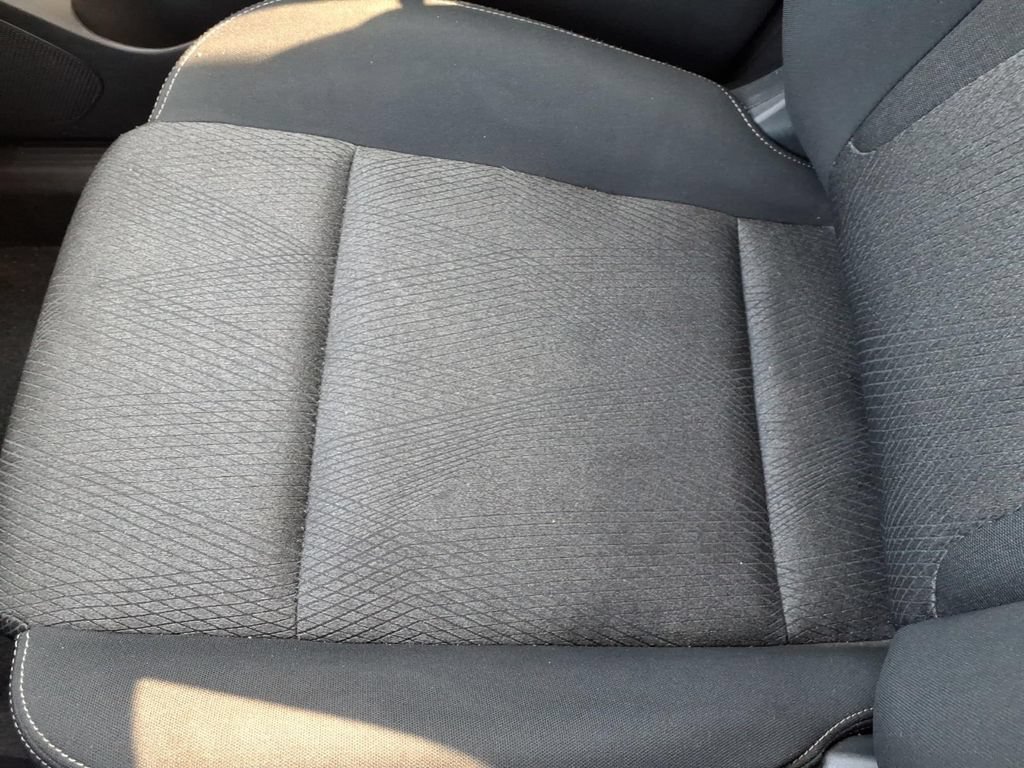 Used 2026 Nissan Rogue SV FWD image 23