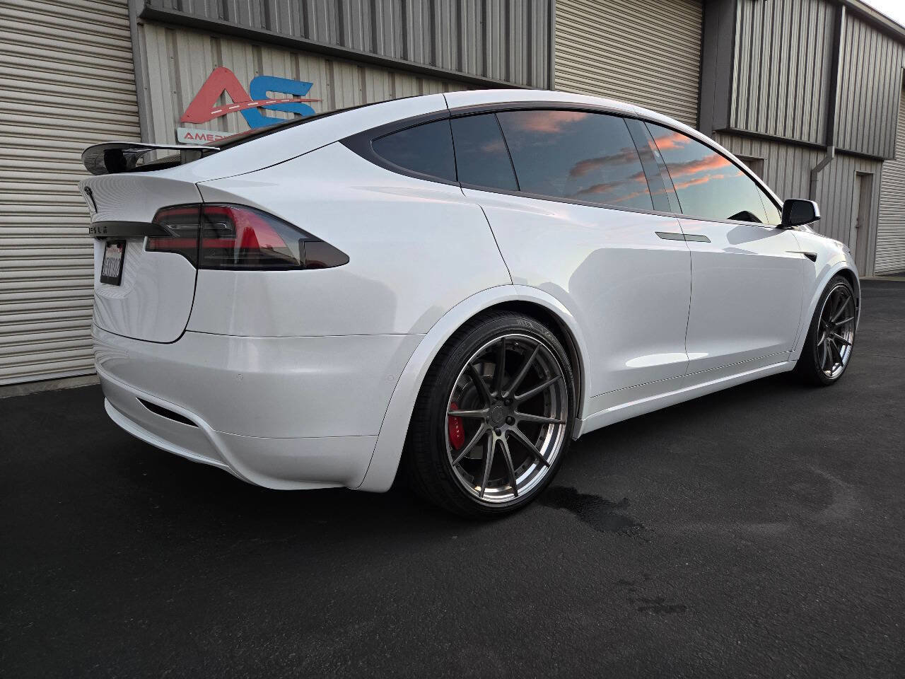 Used 2018 Tesla Model X P100D image 8